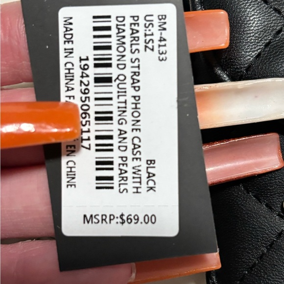 Bagdley Mischka phone case - Picture 7 of 9